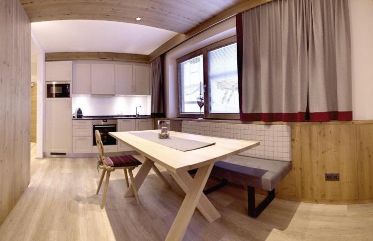 Haus Lina Apartment St. Anton am Arlberg Exterior foto